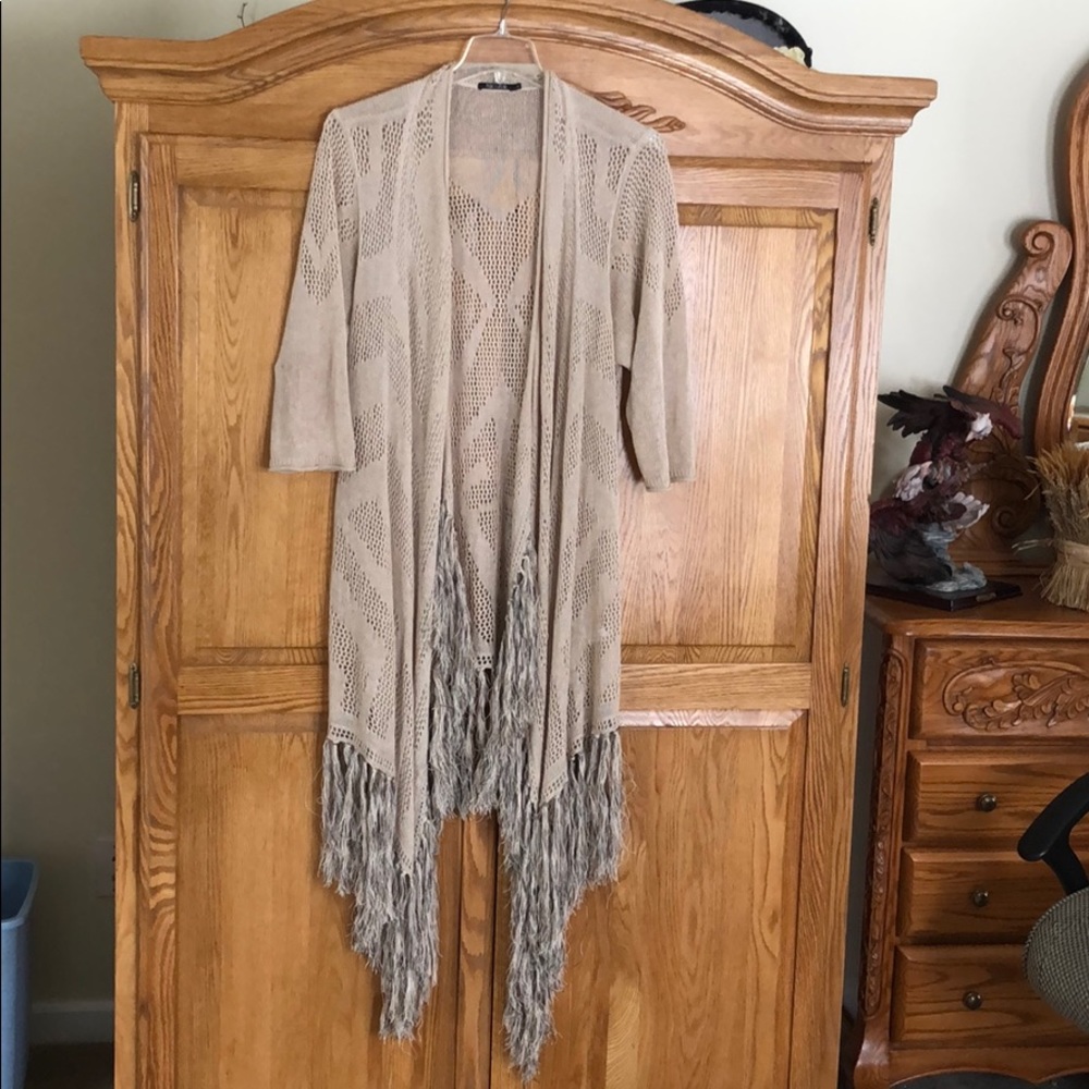 Nic + Zoe 1X Beige Long Fringed Open Cardigan
